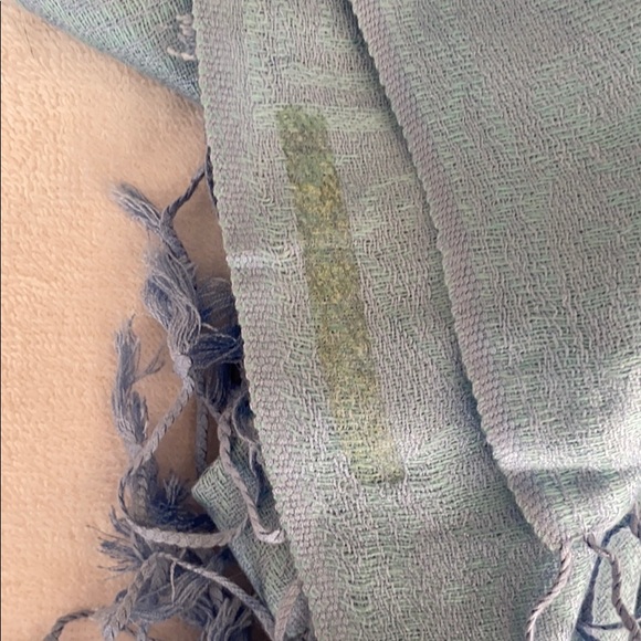 Scarf - Picture 3 of 4